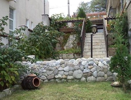 Къща За Гости Сара Welingrad Exterior foto